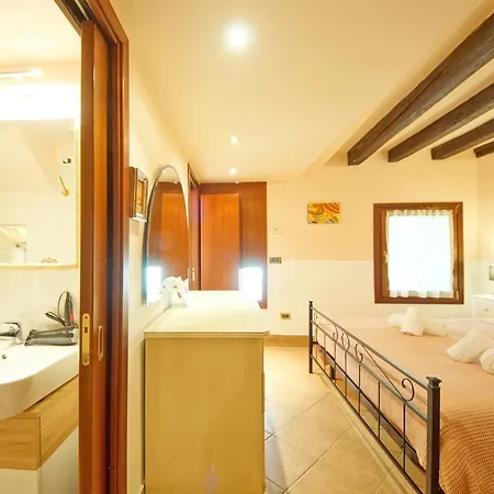Santa Croce Wifi S.g. Dellorio Coop Apartment